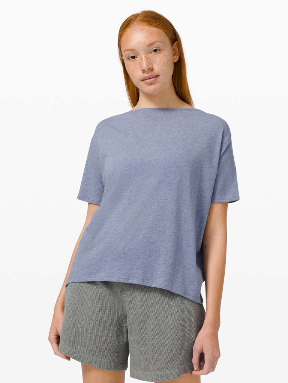 Lululemon Back In Action Short Sleeve - 10 Heathered Water Drop